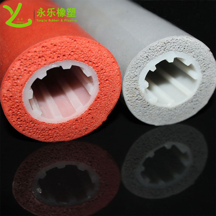 河北復(fù)合發(fā)泡硅膠管，耐高溫發(fā)泡硅膠管，保溫發(fā)泡硅膠管