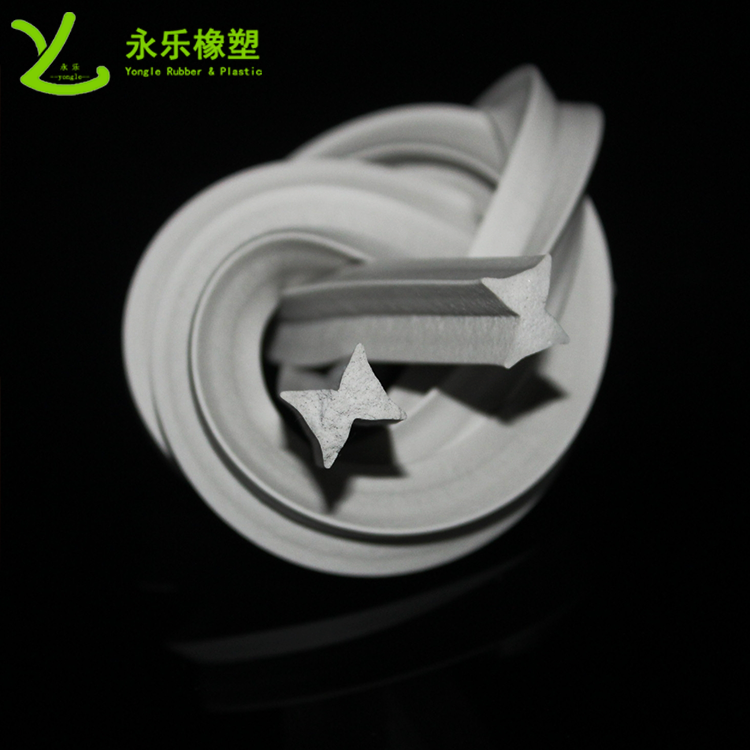 寧河硅膠泡棉膠條，阻燃硅膠泡棉膠條，耐高溫發(fā)泡硅膠條