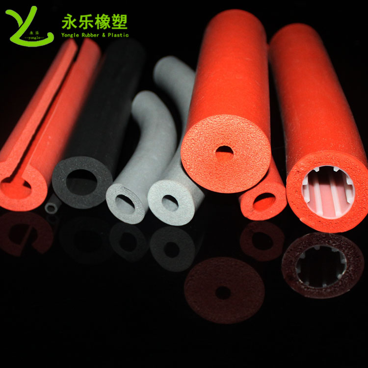 發(fā)泡硅膠管，擠出發(fā)泡硅膠管，耐高溫發(fā)泡硅膠管