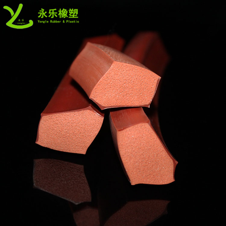 擠出復合發(fā)泡硅膠條，耐高溫復合發(fā)泡硅膠條，耐老化復合發(fā)泡硅膠條