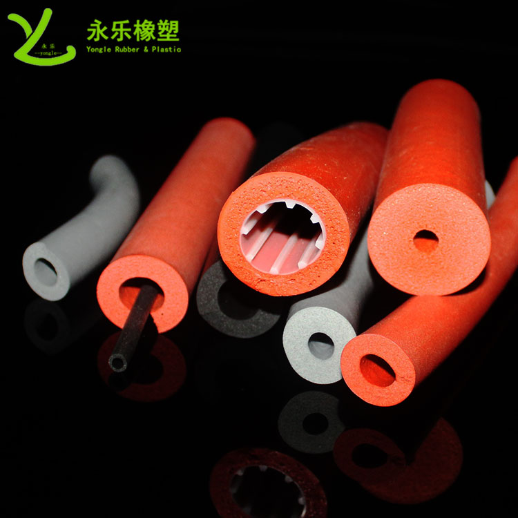 硅膠發(fā)泡管，耐高溫發(fā)泡硅膠管，保溫發(fā)泡硅膠管