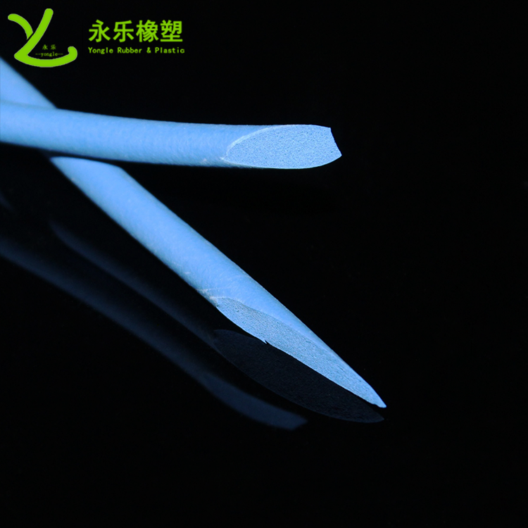 硅膠發(fā)發(fā)泡條，阻燃硅膠發(fā)泡圓條，耐高溫發(fā)泡硅膠條