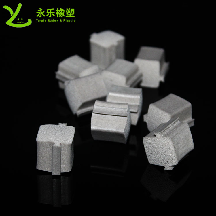 模壓硅膠發(fā)泡，模壓硅膠發(fā)泡件，定制模壓硅膠發(fā)泡，細(xì)孔模壓硅膠發(fā)泡